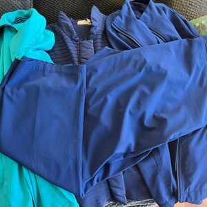 4 pc CHICOS ZENERGY set